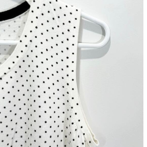 Talbots Sleeveless Knit Top Women's Medium White Polka Dot Print - Picture 6 of 8